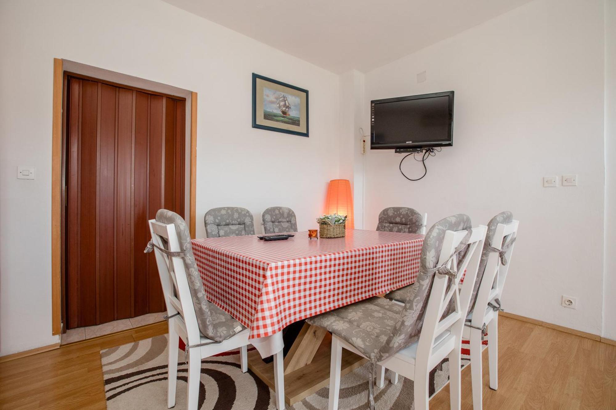 Seaside Oasis: Family-Friendly Apartments with Pool and Amenities Palit Exterior photo