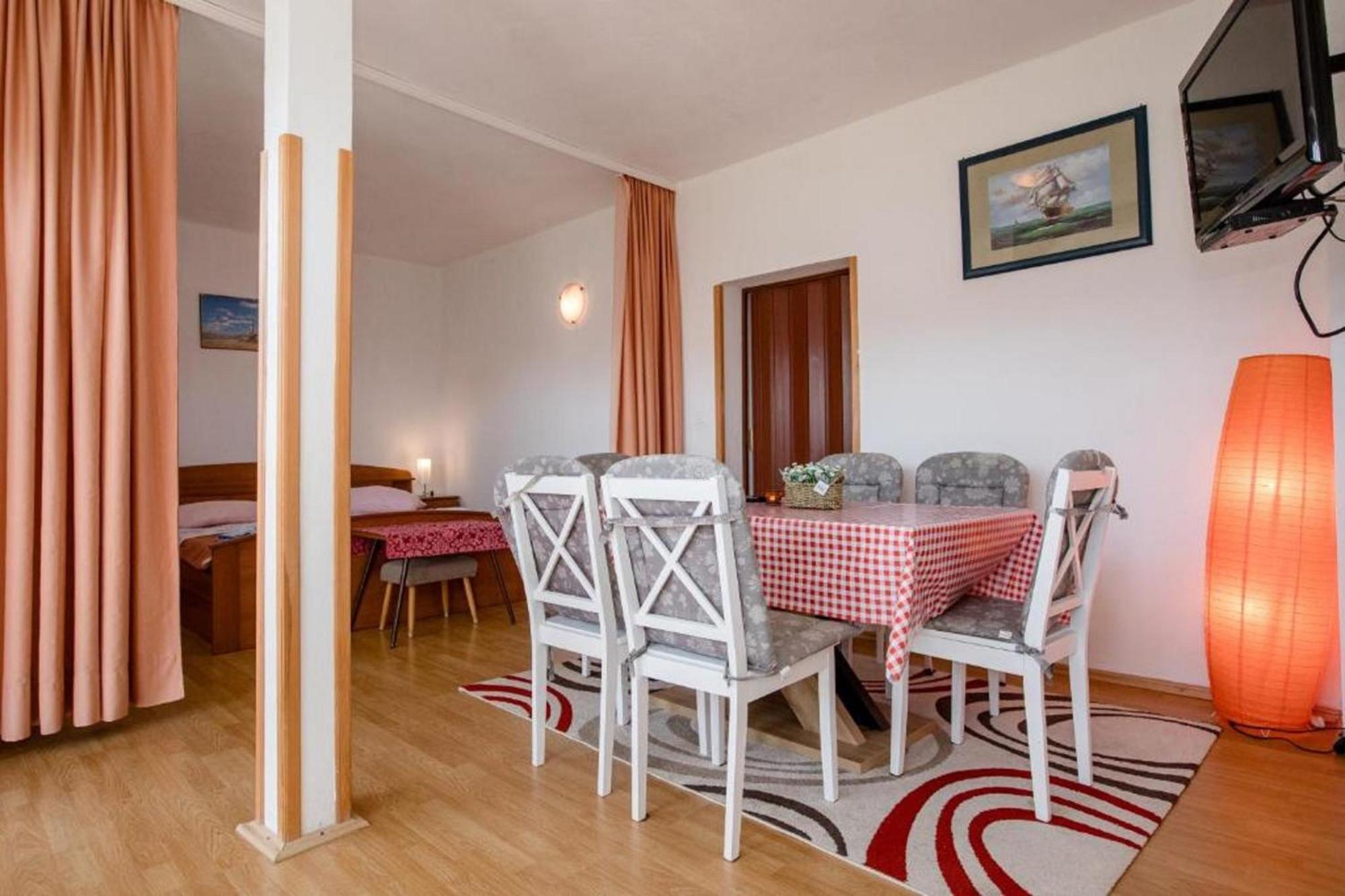 Seaside Oasis: Family-Friendly Apartments with Pool and Amenities Palit Exterior photo