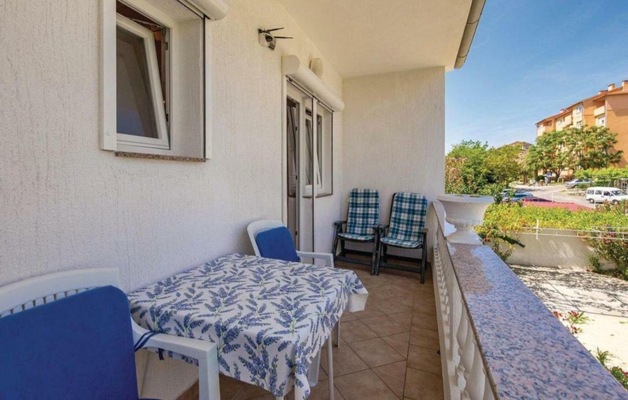 Seaside Oasis: Family-Friendly Apartments with Pool and Amenities Palit Exterior photo