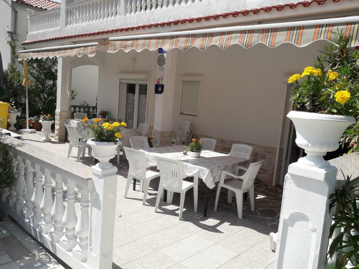 Seaside Oasis: Family-Friendly Apartments with Pool and Amenities Palit Exterior photo